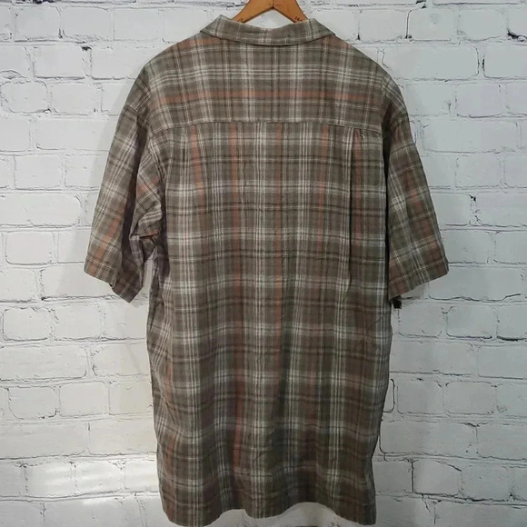 Columbia Mens Short Sleeve XL Striped Shirt Button Up Green and Orange RN 69724 - Picture 9 of 10